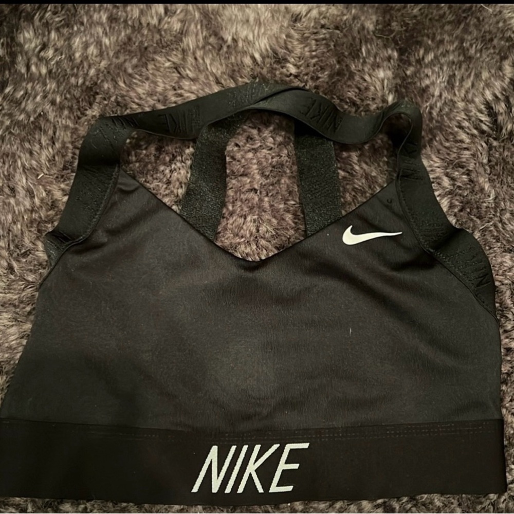Women’s Nike DriFit Sports Bra - Small